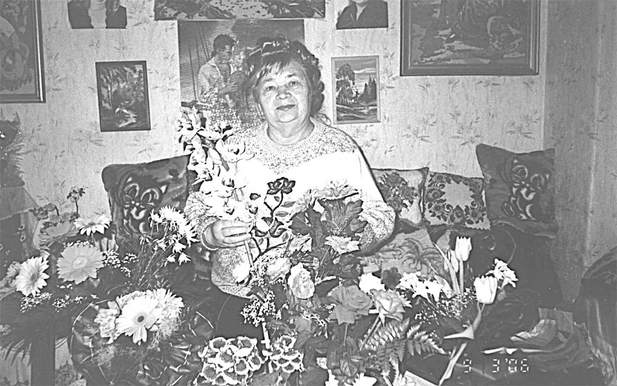 Елизавета Поворознюк по национальности является немкой (фото 1987 г.)