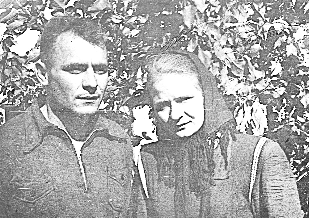 Владимир Харин с&nbsp;сестрой Катей Скрипниченко.&nbsp;1958 год