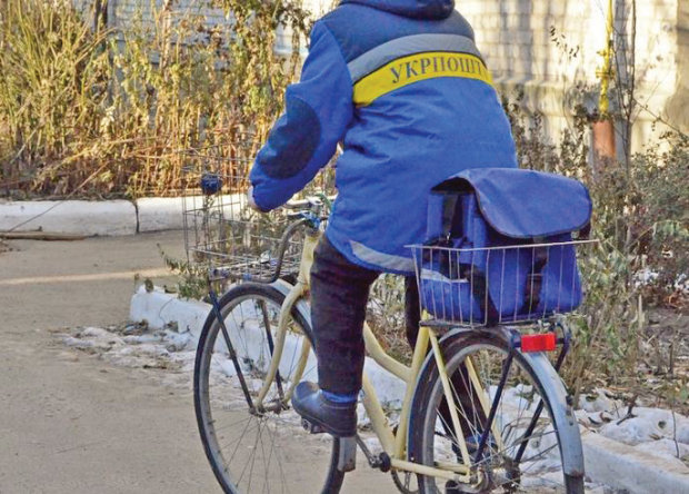 Окупанти не пускають поштарів у села